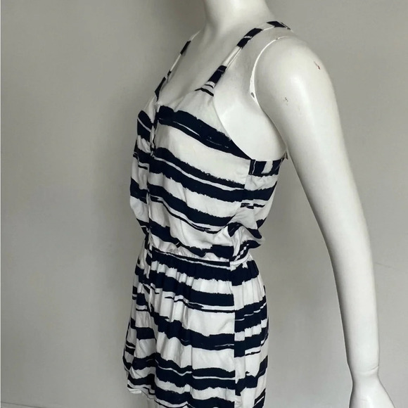 UK 2 LA Women Black & White Zebra Animal Print Romper Soft Size S/P NWT - Picture 2 of 8